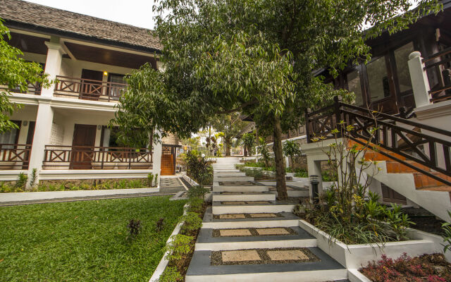 Parasol Blanc Luang Prabang