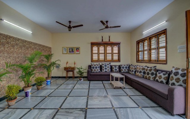 OYO 9000 The Syncretic Guest House