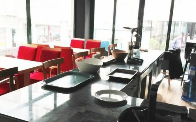 Taksimparis Apartments