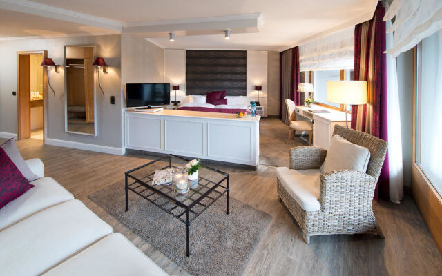 Romantischer Winkel RoLigio & Wellness Resort