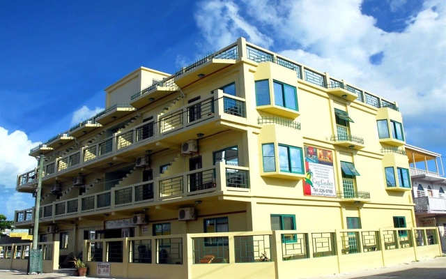 Caye Caulker Plaza Hotel