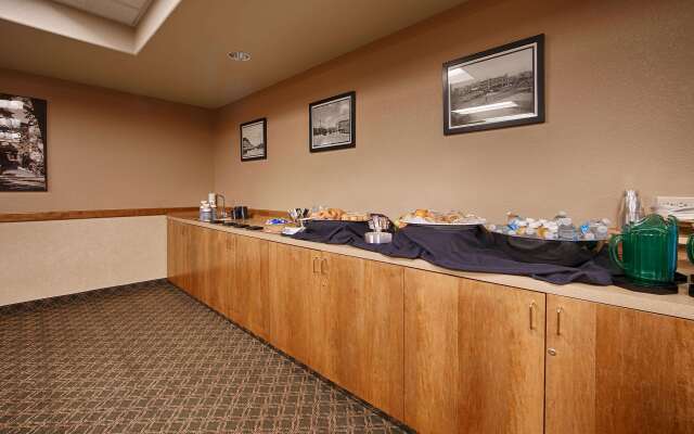 Best Western University Inn