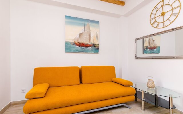 Mata Family Apartments