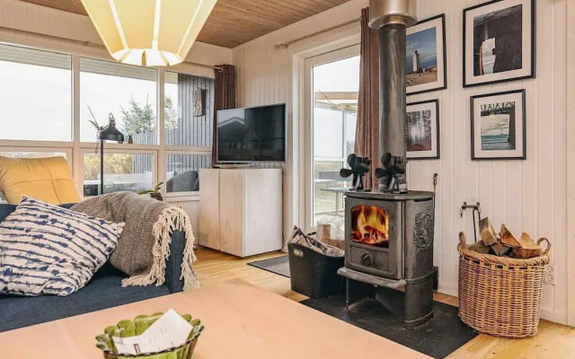Deluxe Holiday Home in Løkken near Sea