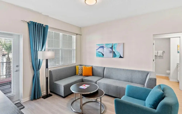 4012 Breakview Drive #210