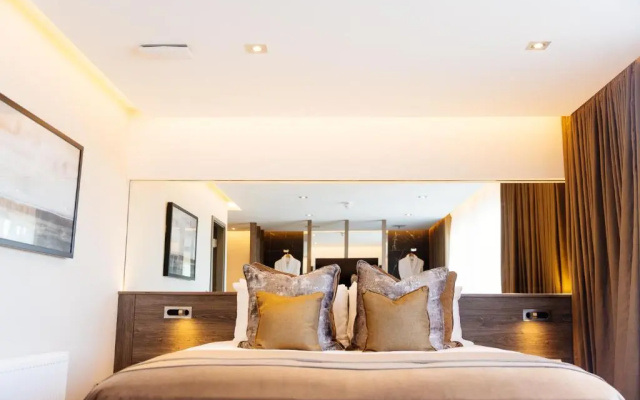 The Redhurst Hotel