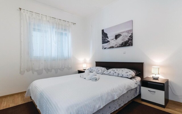 Stunning Home in Klek With Wifi and 1 Bedrooms