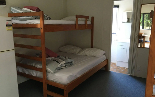 Stratford Motel & Holiday Park