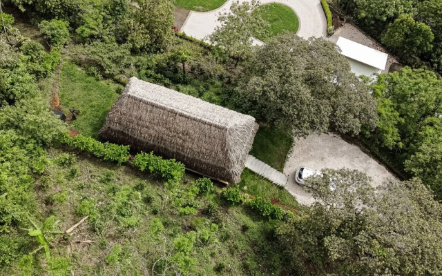 Rustic Ranch in the Paradise