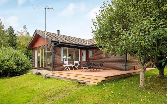 6 Person Holiday Home in Børkop