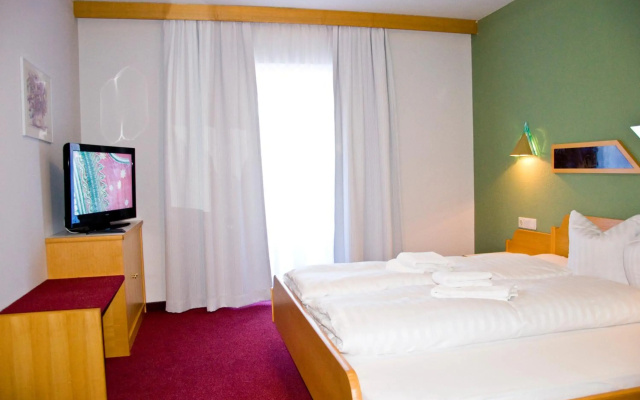 Hotel Alpenfriede