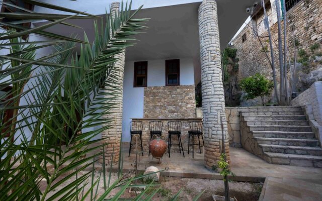 Lionas Hotel Kaleici