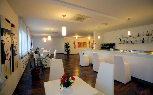 Scialì Hotel