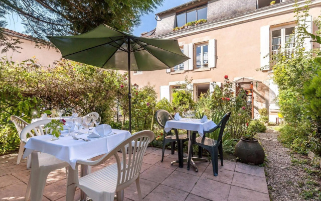 Hï¿½tel le Corneille