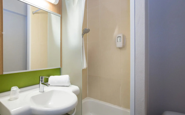 B&B HOTEL Rennes Sud Chantepie