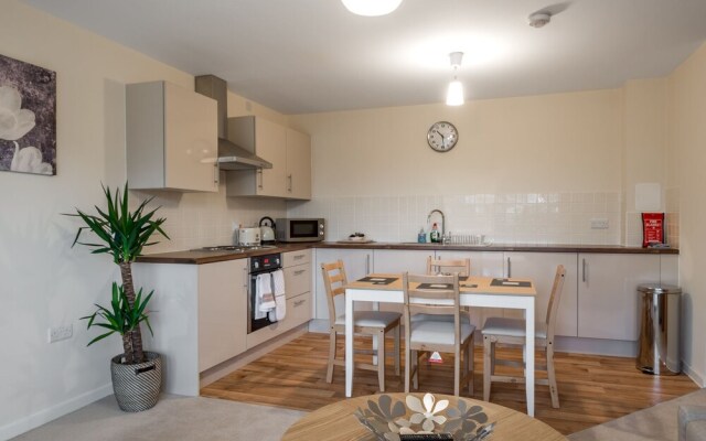 Luxury 2 Bed Riverside