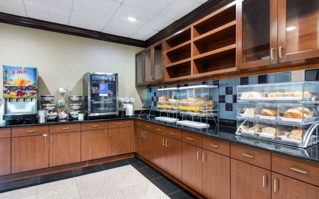 Comfort Inn & Suites Tavares North