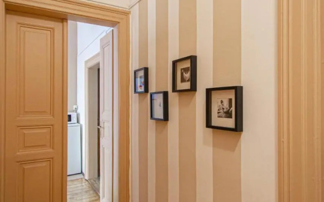 For celebrations spacious 3BDR apartment with balcony