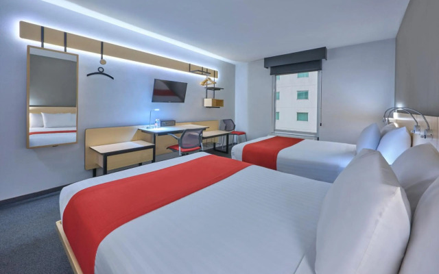 City Express by Marriott Toluca