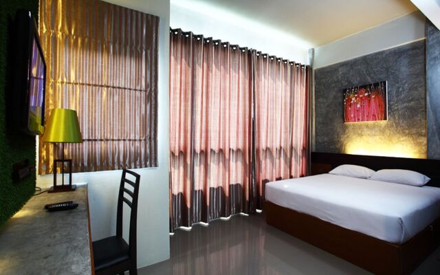 B2 Green Boutique & Budget Hotel