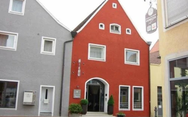 Stadt-Gut-Hotel, Altstadt-Hotel Stern