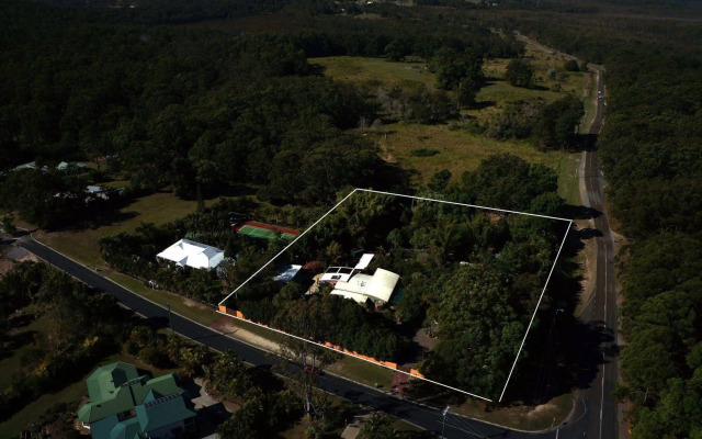 Noosa Edge Nudist Retreat - Noosa Edge Paradise