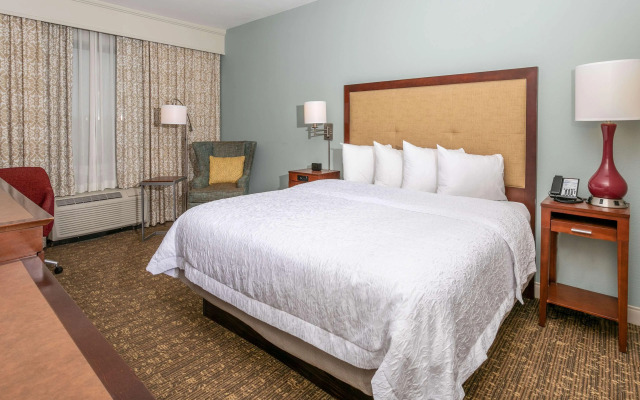 Hampton Inn & Suites Nashville-Green Hills