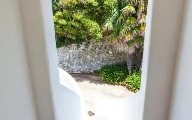 Naxos - Med style castle, ocean views from every room!