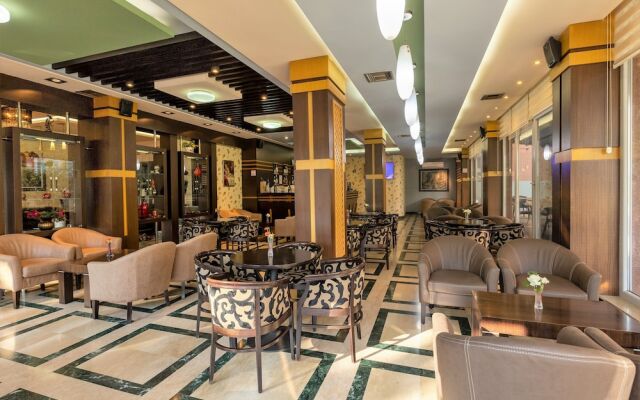 Prince Hotel