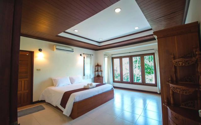 Tak Andaman Resort & Hotel