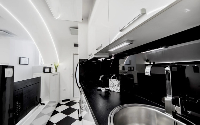 Black and White Studio