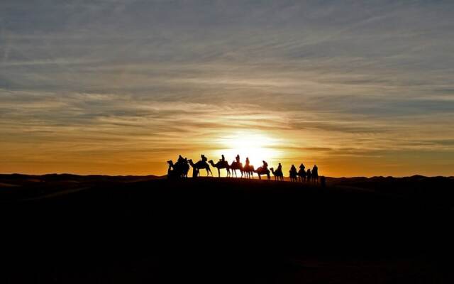 Sanmao Desert Luxury Camp