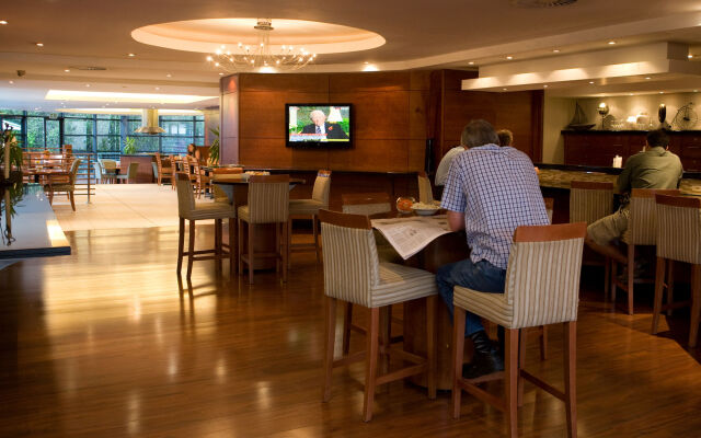 City Lodge Johannesburg Airport, Barbara Road