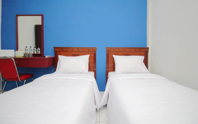Serena Anggrek Hotel