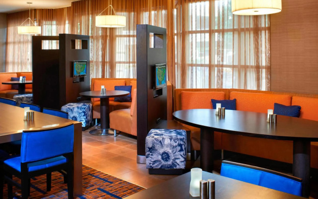 Courtyard by Marriott Cincinnati-Covington