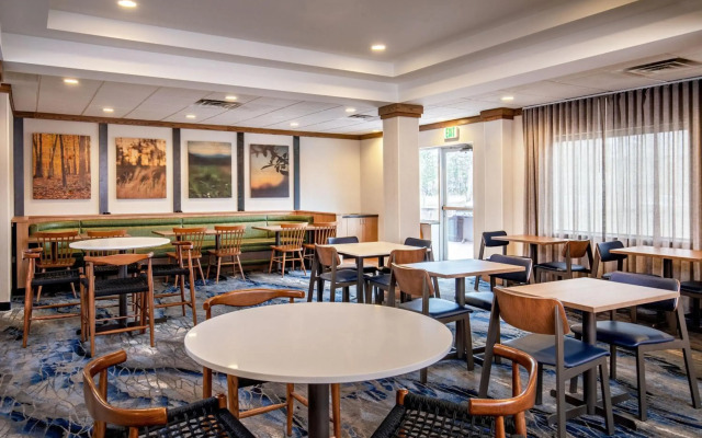Fairfield Inn & Suites by Marriott Saratoga Malta