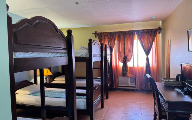 OveMar Resort Hotel