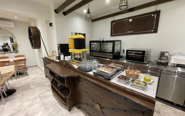 Samel Hotel