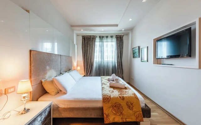 The Grand Luxurious Duplex