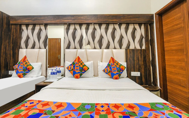 Fabhotel Savera Park