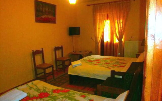 Pashuta Hotel