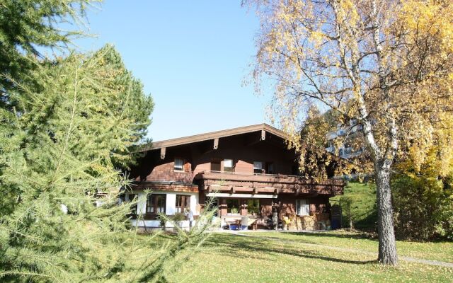 Relaxing Apartment in Hinterglemm near Forest