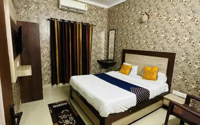 Hotel Taj Royale