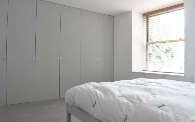 Fantastic 1 Bedroom Flat in Great Location