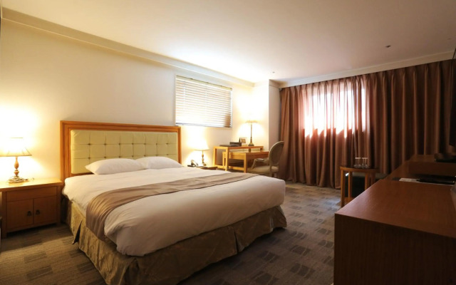 AW Hotel