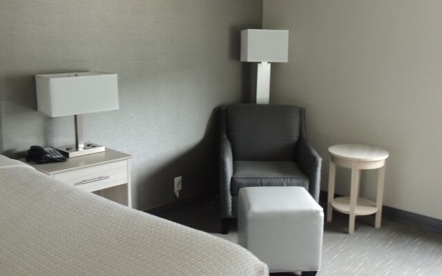 Best Western Plus Clarks Summit Scranton