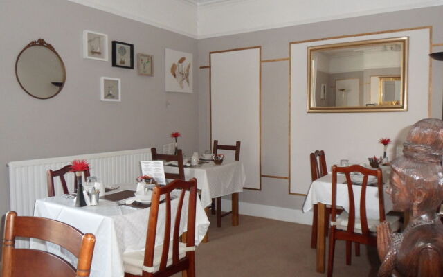 Kelston Guest House