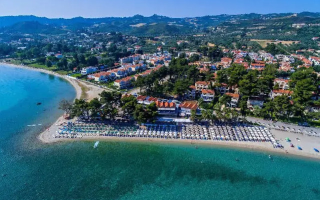 Flegra Beach Boutique Apartments