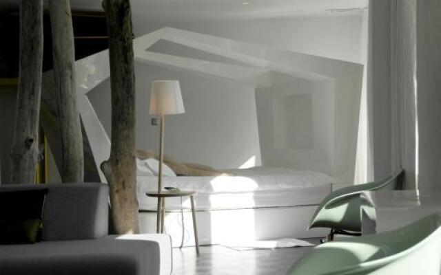 Sint Ji Rooms