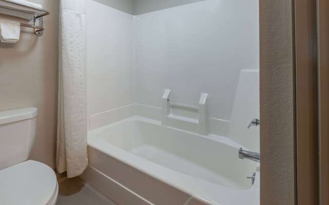 Days Inn by Wyndham Sturtevant / Racine / Mount Pleasant
